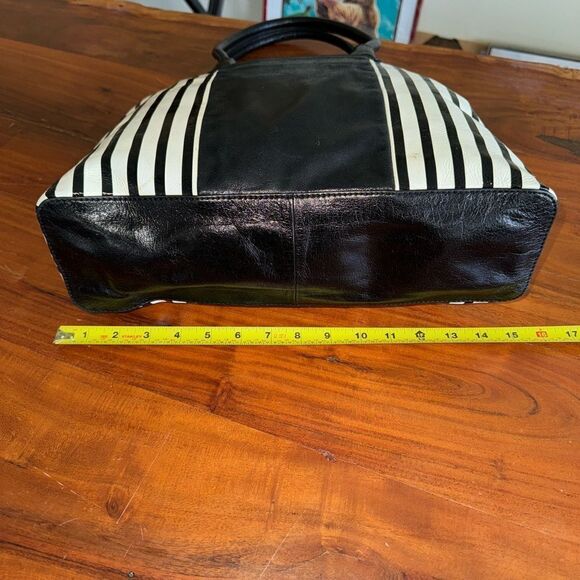 Badgley Mischka black/white 
Belle Selena Striped
Convertible Satchel - Picture 7 of 16